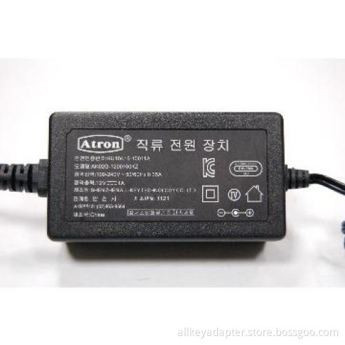Desktop adapter